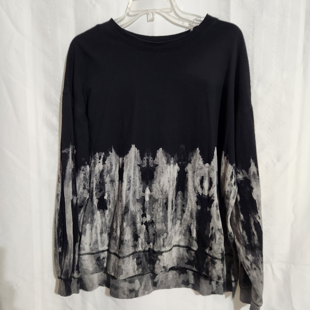 #64 Kori America Womens Neil Tie Dye Sweatshirt-Black/White Size Medium